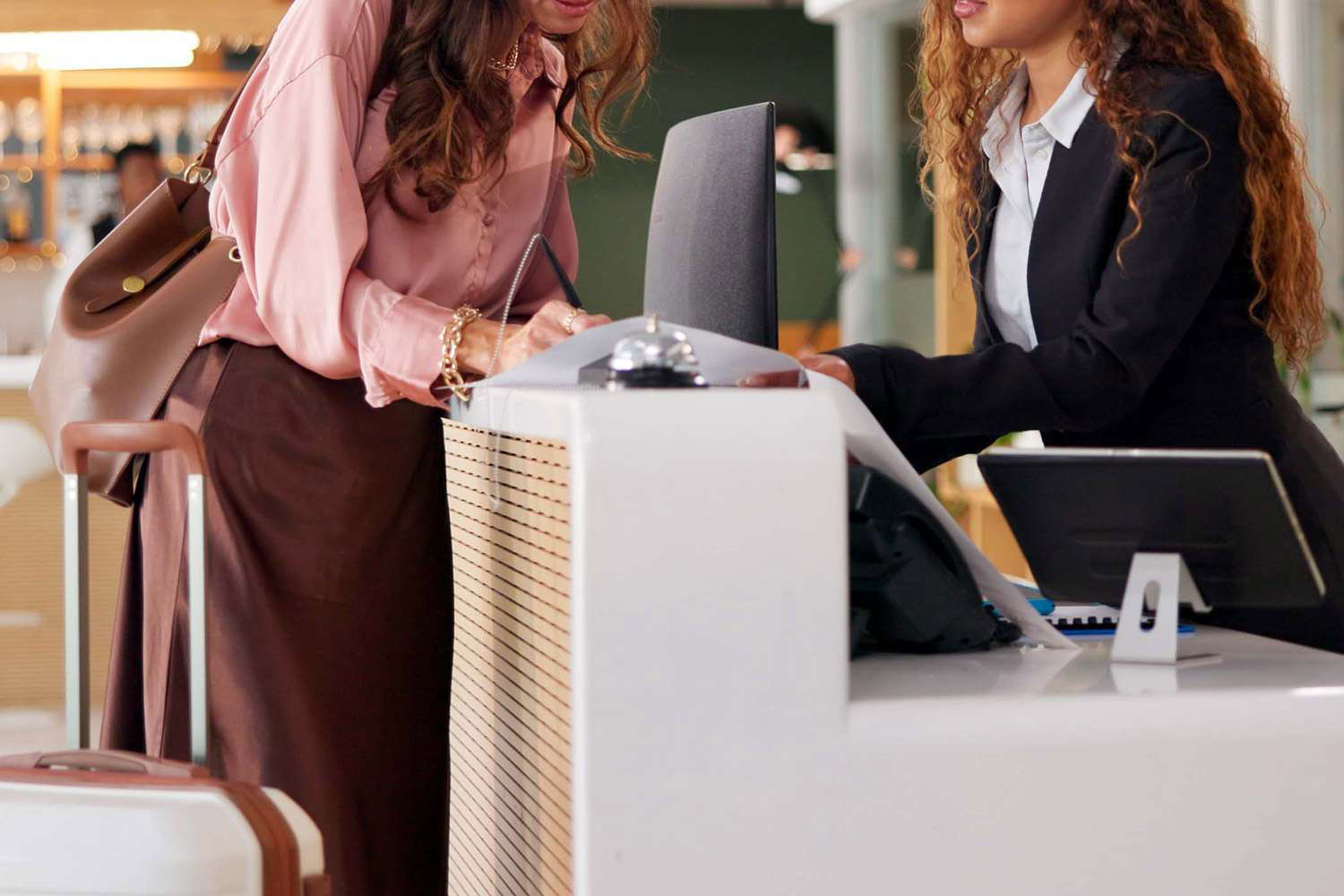 The Hotel Trick That Saves 40% Every Time