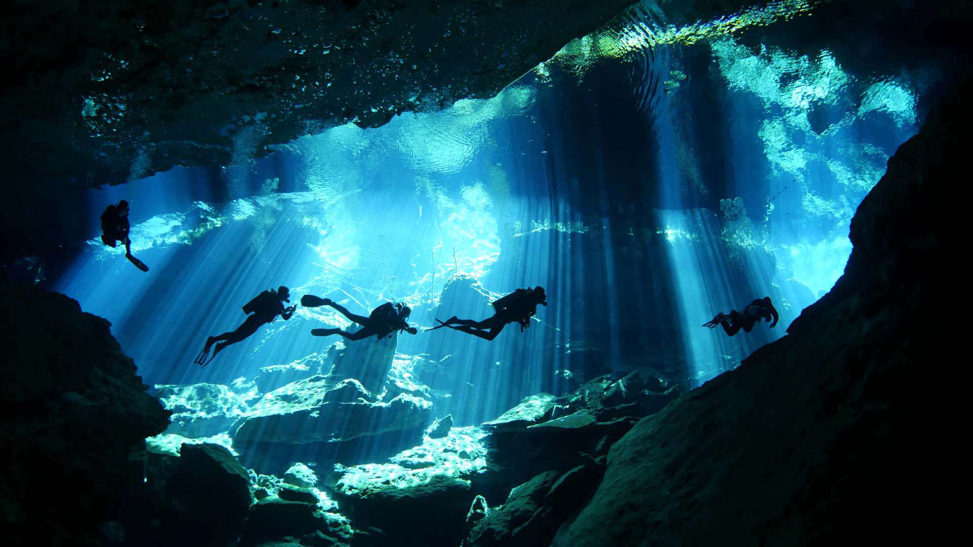 5 Cenote Dives (Mexico)