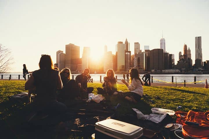Why I Prefer Small Towns Over Big Cities (Nomad Life)