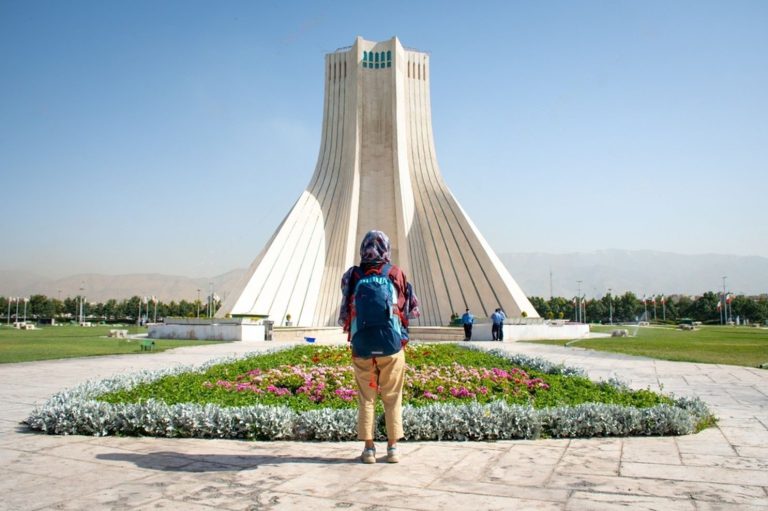 How to Travel Iran as an American Woman (Solo)