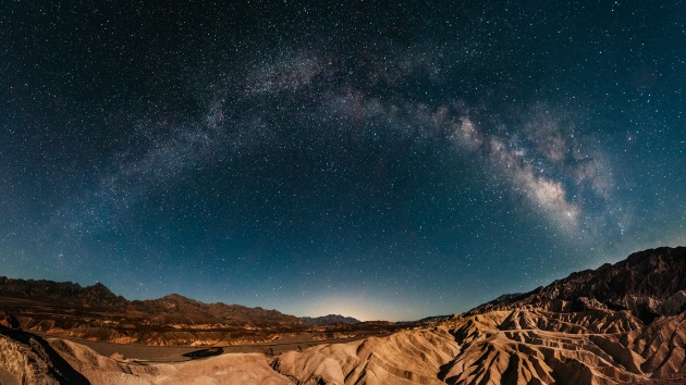 12 Dark Sky Parks in the USA (Death Valley Big Bend Great Sand Dunes)