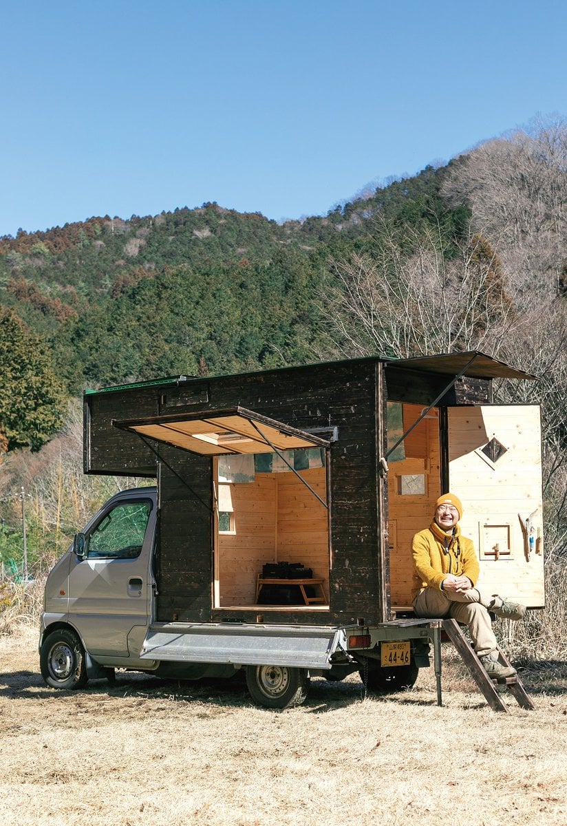 6 Forest Bathing Retreats That Include Tea Ceremonies & Journaling